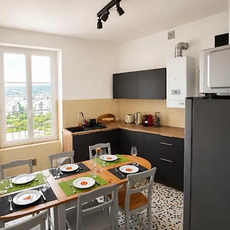 Très Joli En Centre-ville Appartamento Clermont-Ferrand